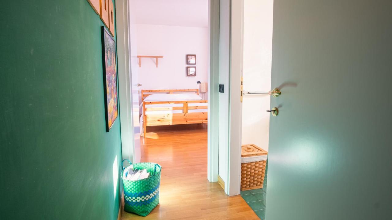 The Zodiac Apartment - Italian Homing Sirmione Dış mekan fotoğraf