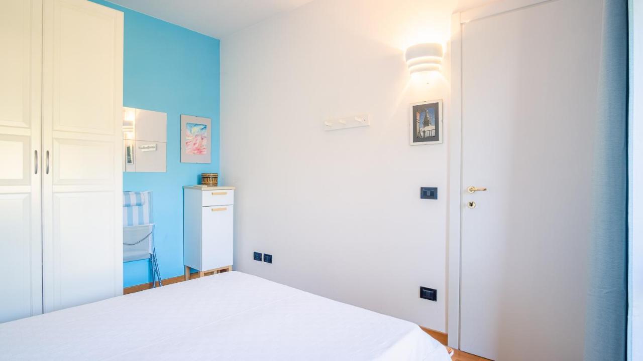 The Zodiac Apartment - Italian Homing Sirmione Dış mekan fotoğraf